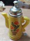 Avon Collectible Yellow Tea Pot Vintage 70's A Great Collectible Empty