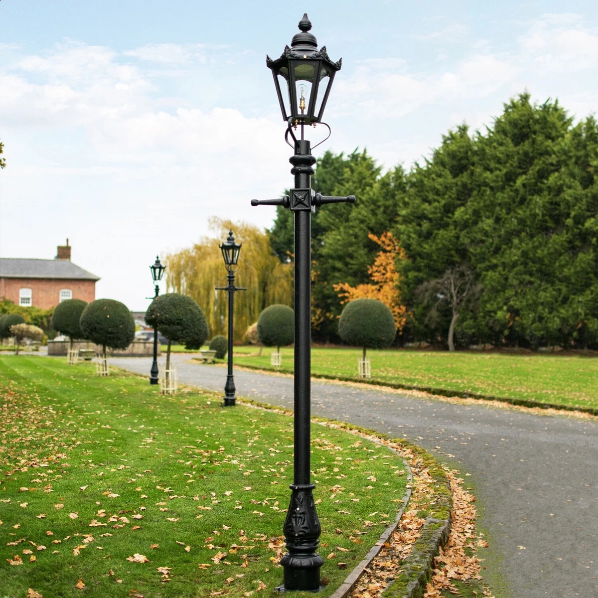 Outdoor lamp cheap post finials