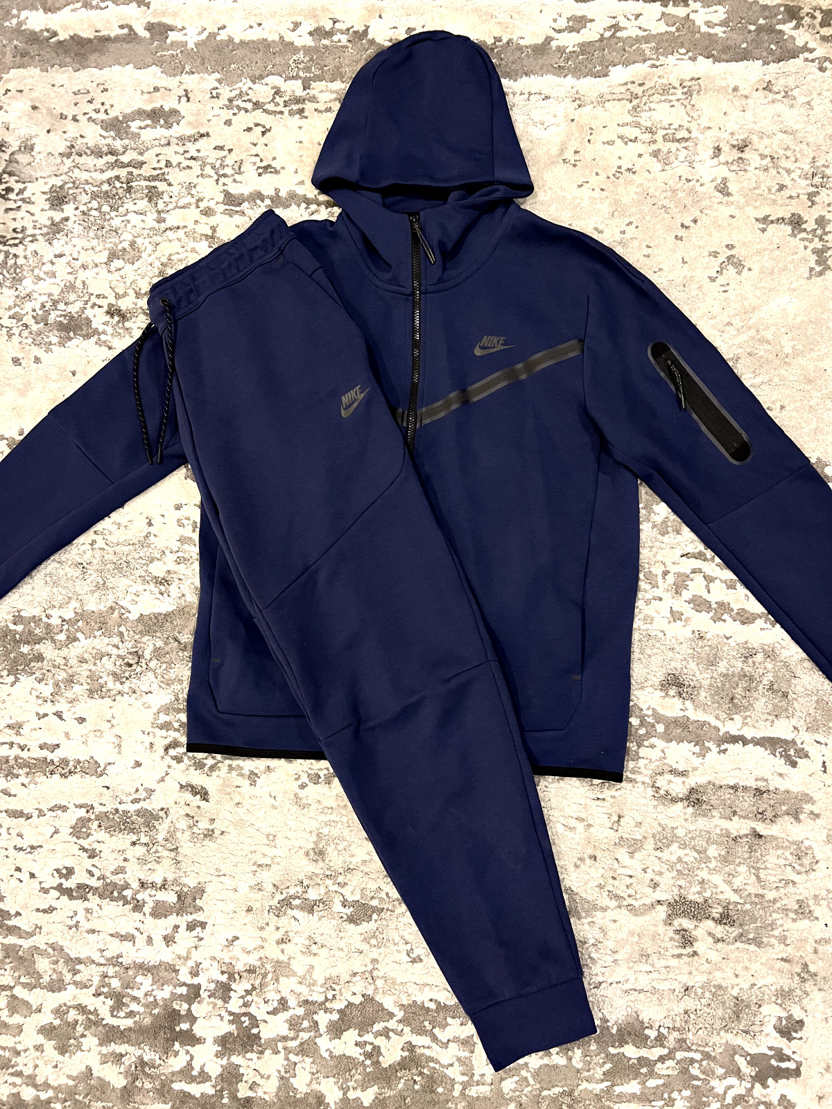 Nike Tech Fleece Tracksuit OG - Navy Size Large Brand New SOLD OUT WORLDWIDE!