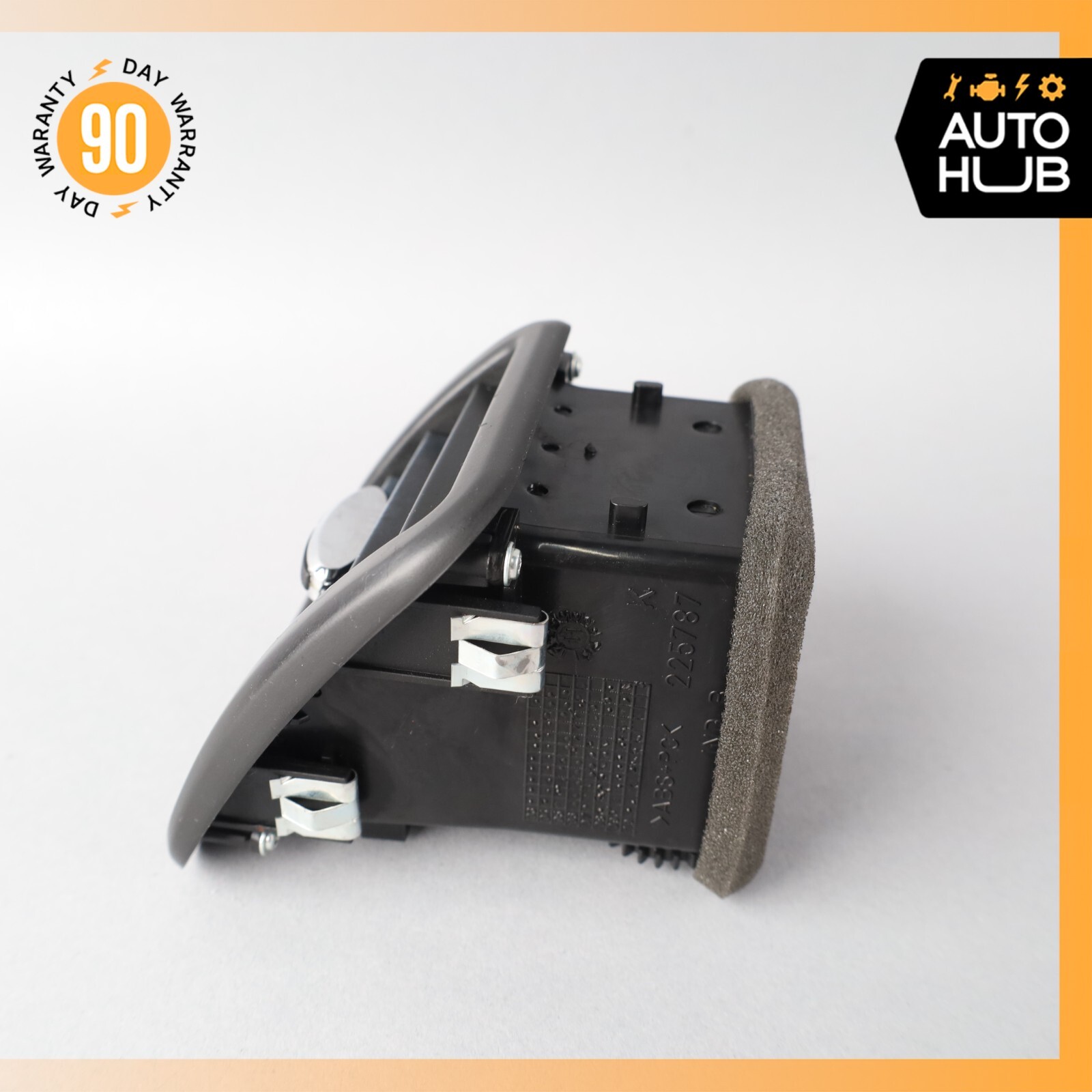 03-13 Maserati Quattroporte Front Right or Left Console AC A/C Air Vent OEM 68k