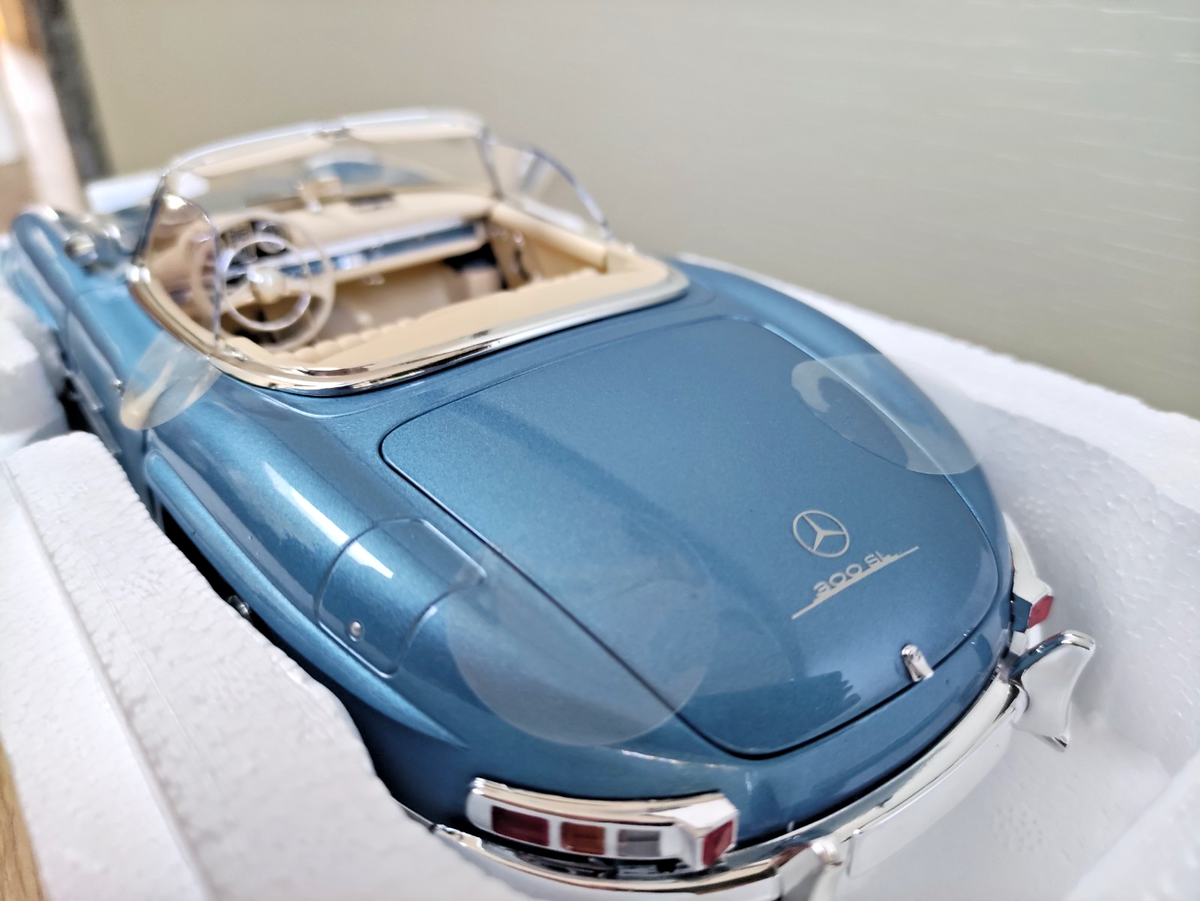 A collectible scale model Mercedes-Benz 300 SL Roadster from Altaya