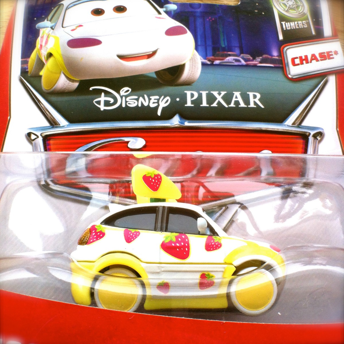 Disney PIXAR Cars ICHIGO CHASE! on 2013 TUNERS theme diecast