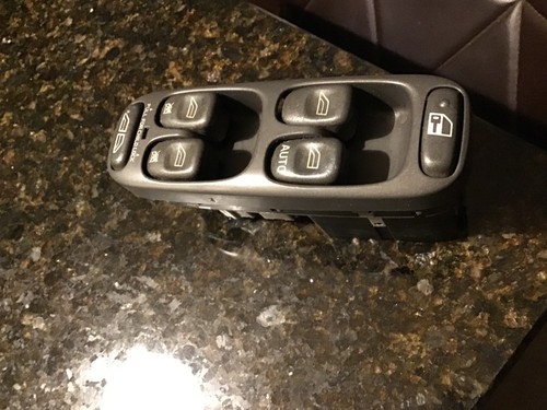 VOLVO C70 1998-2005 DRIVERS ELECTRIC WINDOW SWITCH FULL WORKING ORDER 8628967 - Picture 3 of 10