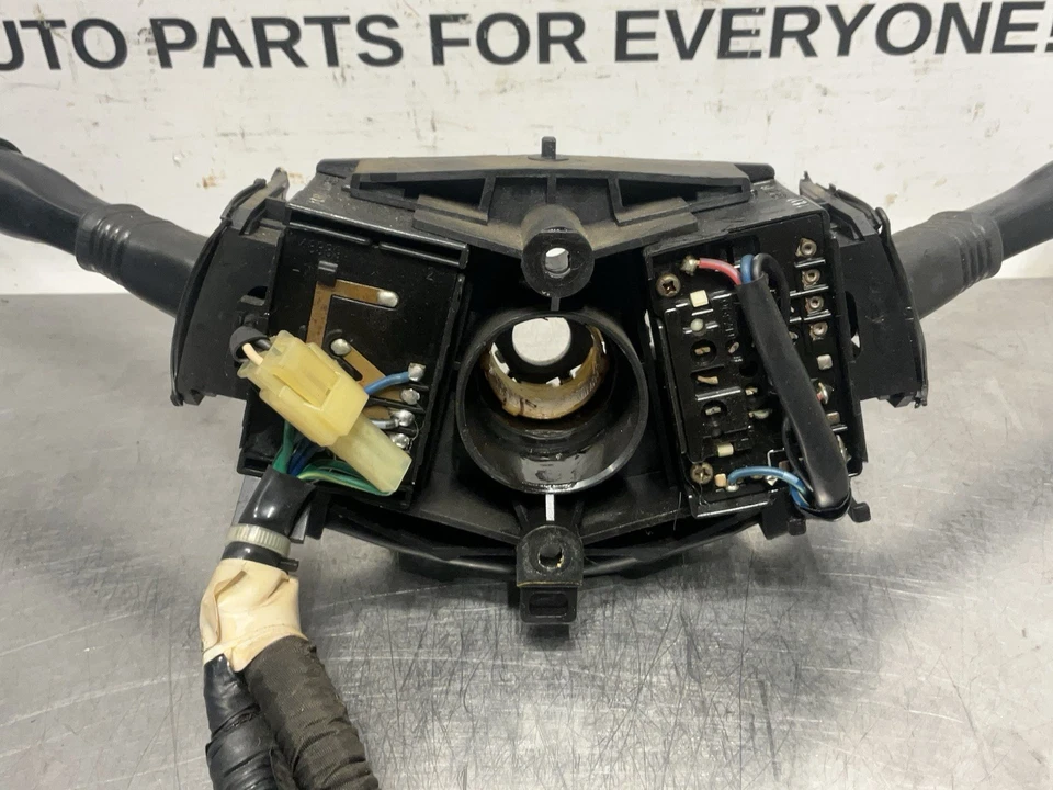 Комбинированный переключатель рулевой колонки 1991-1993 Acura Legend от оригинального производителя - Изображение 4 из 4