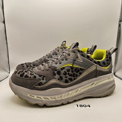 SUPER RARE UGG MEN'S 11 CA805 LEOPARD DARK GREY SNEAKER ANIMAL PRINT 1112366