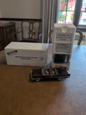 Danbury Mint 1958 Chrysler New Yorker Convertible 1/24 STUNNING