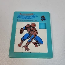 VTG 1978 The Amazing Spider-Man Slide Puzzle Marvel Comics PLASTIC TOY Blue 