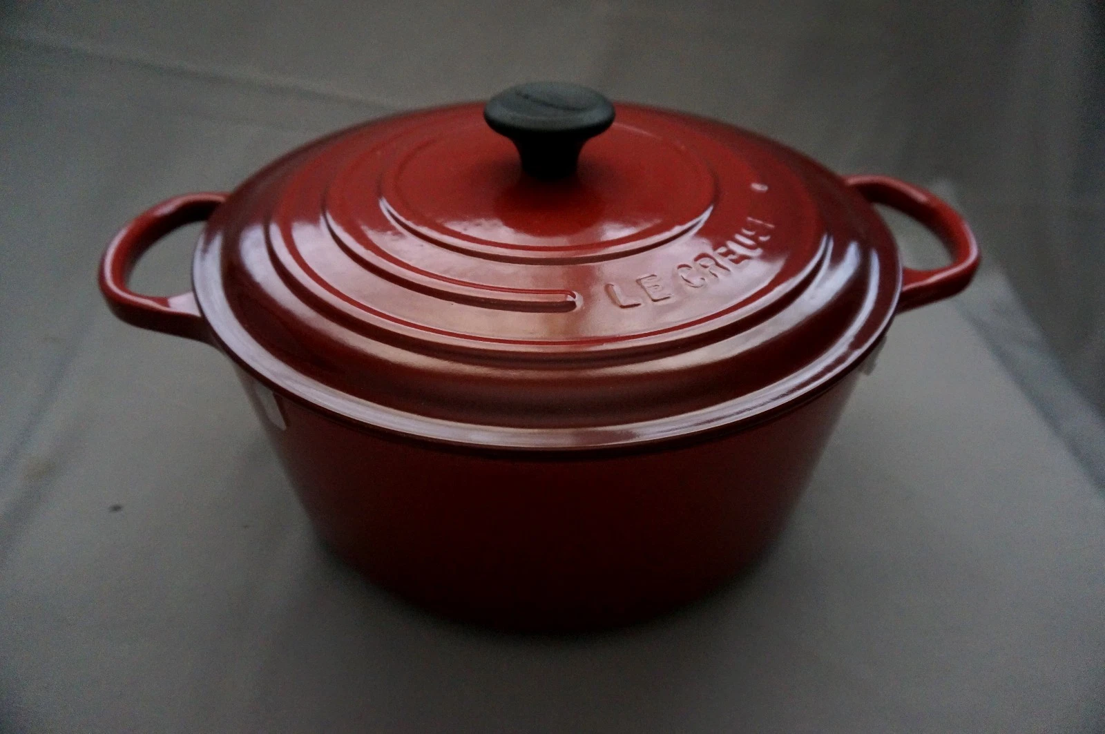 New Le Creuset Enameled Cast Iron Rhone Garnet Red Dutch Oven #30 9qt