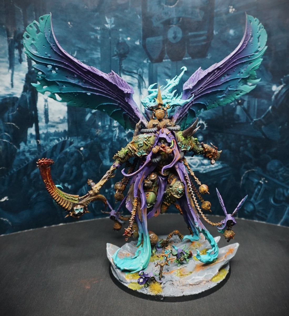 Mortarion, Daemon Primarch of Nurgle painted Warhammer 40k Mortarion, Daemon Primarch of Nurgle painted Warhammer 40k