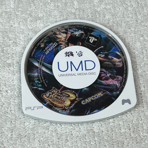 Monster Hunter Portable 3rd PSP Game Japanese Version US Seller Disc Only