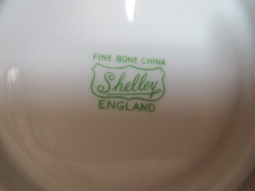 SHELLEY DAINTY SHAPE - FERNDOWN PATTERN - TEACUP AND SAUCER - PALE PINK TRIM - Picture 3 of 7