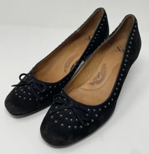 Sofft Womans Pumps Size 9 M Black Suede Leather Studded Slip On
