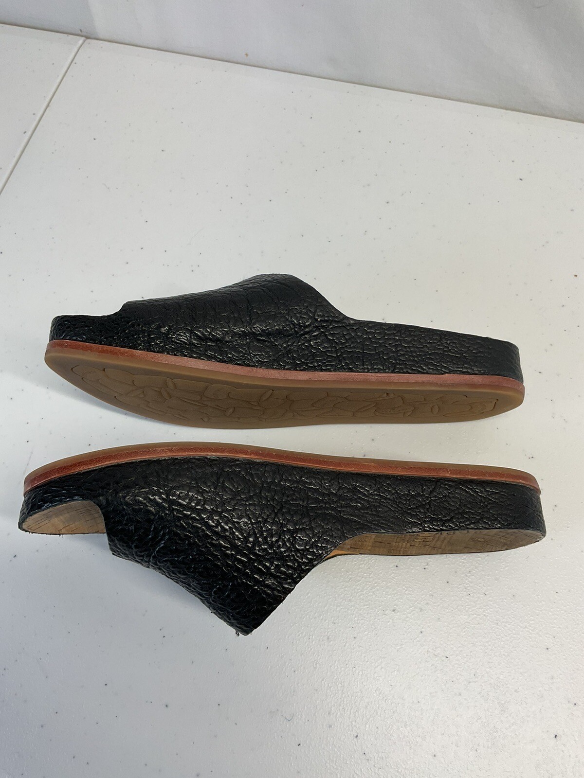 KORKEASE Tutsi Black Leather Slide Sandals Size 8 Gem