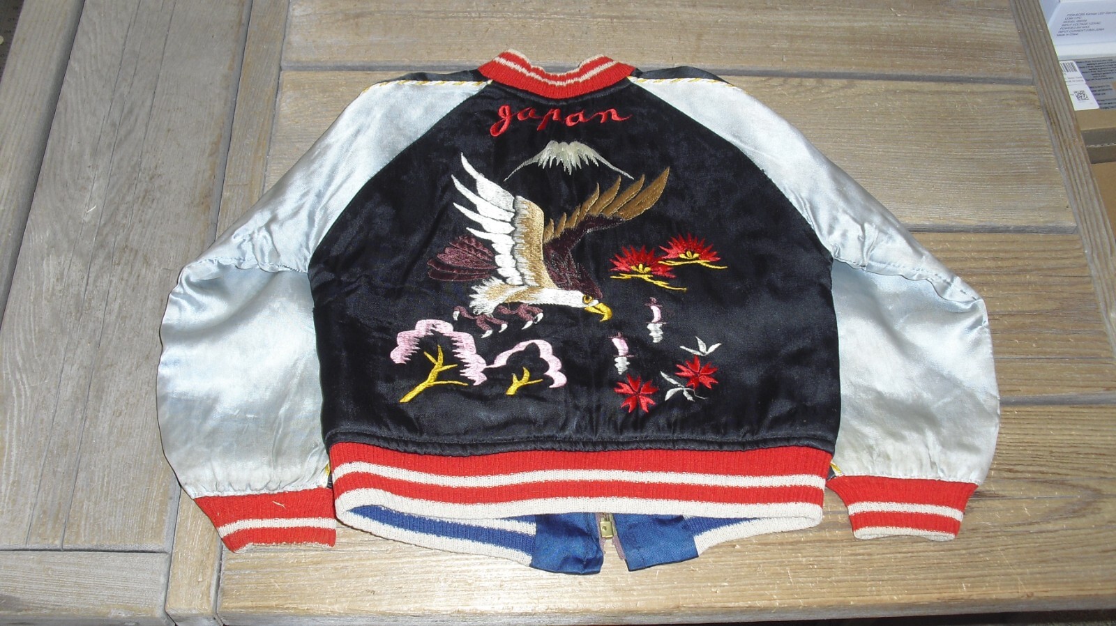 Picture 2 of 11