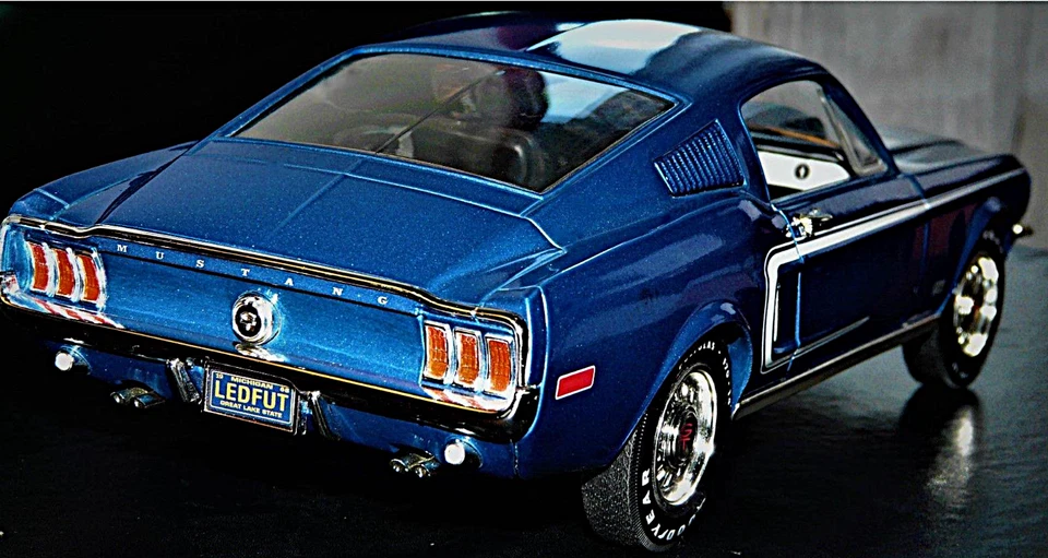 Coche de carreras Ford Mustang GT1 18Shelby24Cobra Jet 1969 construido a medida modelo de 12 metales 1967 Foto 2 de 4