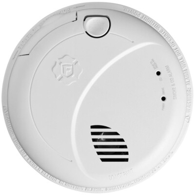 First Alert SMCO100V-AC Hardwired Smoke & CO Alarm Battery Backup & Voice Alerts