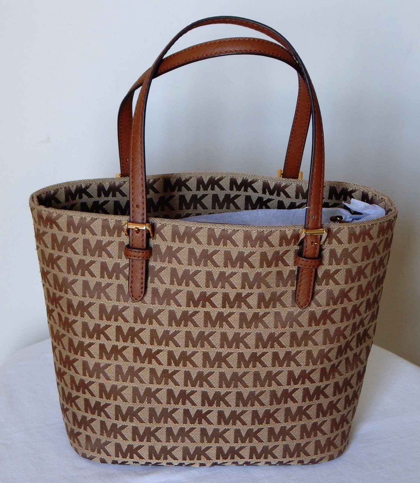 Michael Kors Tan/brown Jet Set Item MD Pkt MF Tote Saffiano 