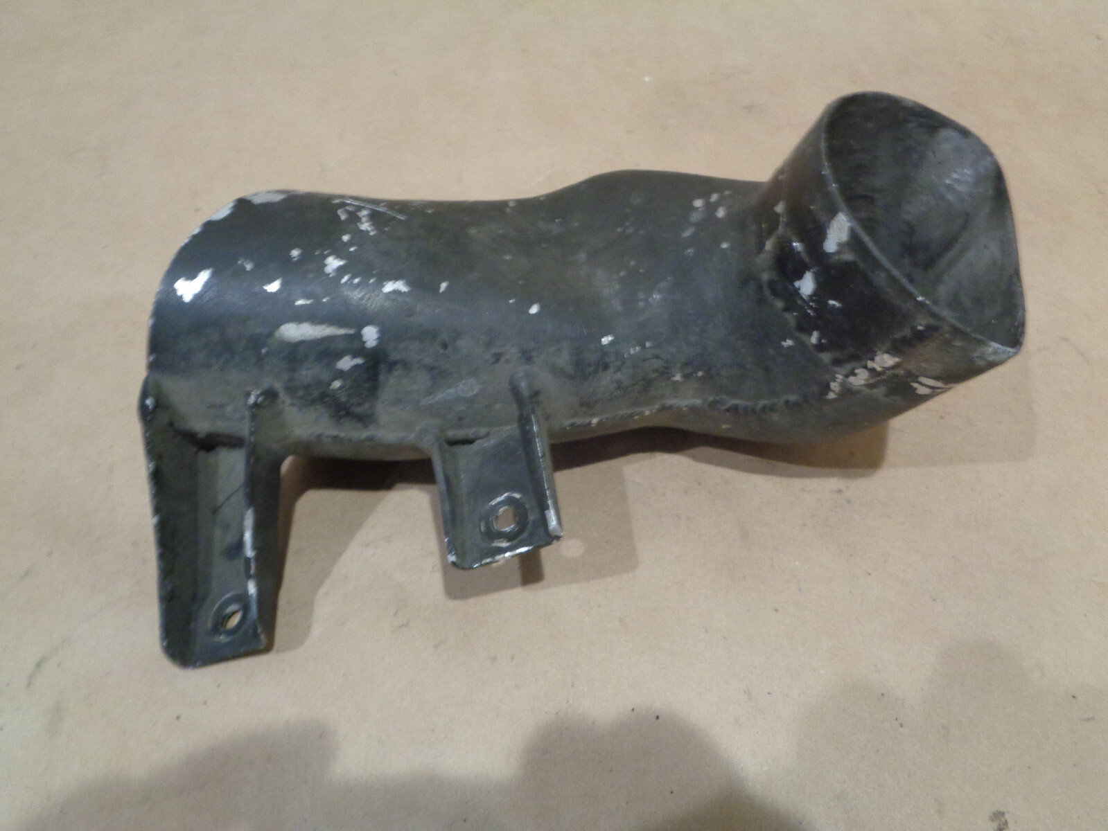 Ferrari  456, 550, 575 - Front Bumper LH Air Conveyor-Metal - P/N 168356