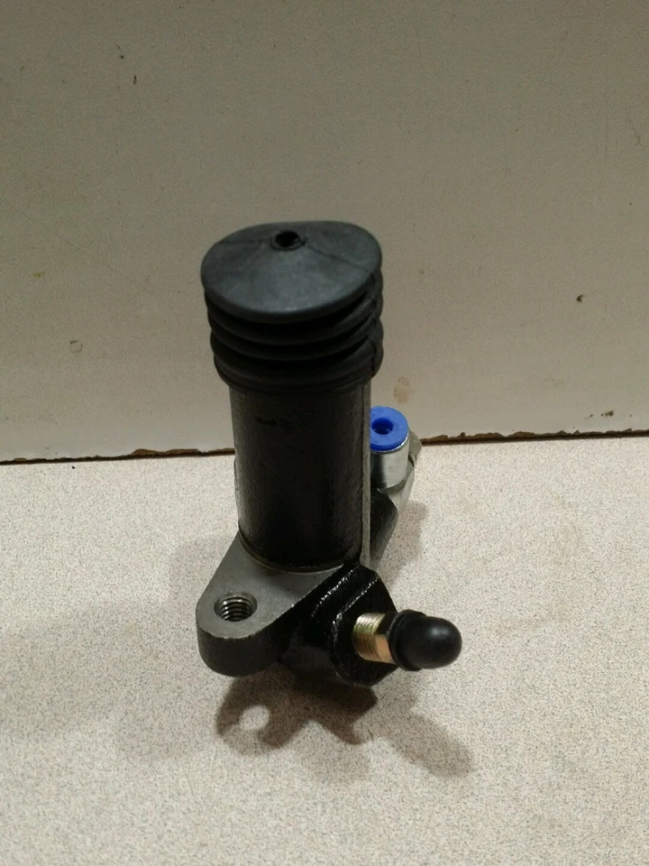 Cilindro esclavo embrague Pronto CS129876 se adapta a 96-97 Hyundai Accent Foto 3 de 4