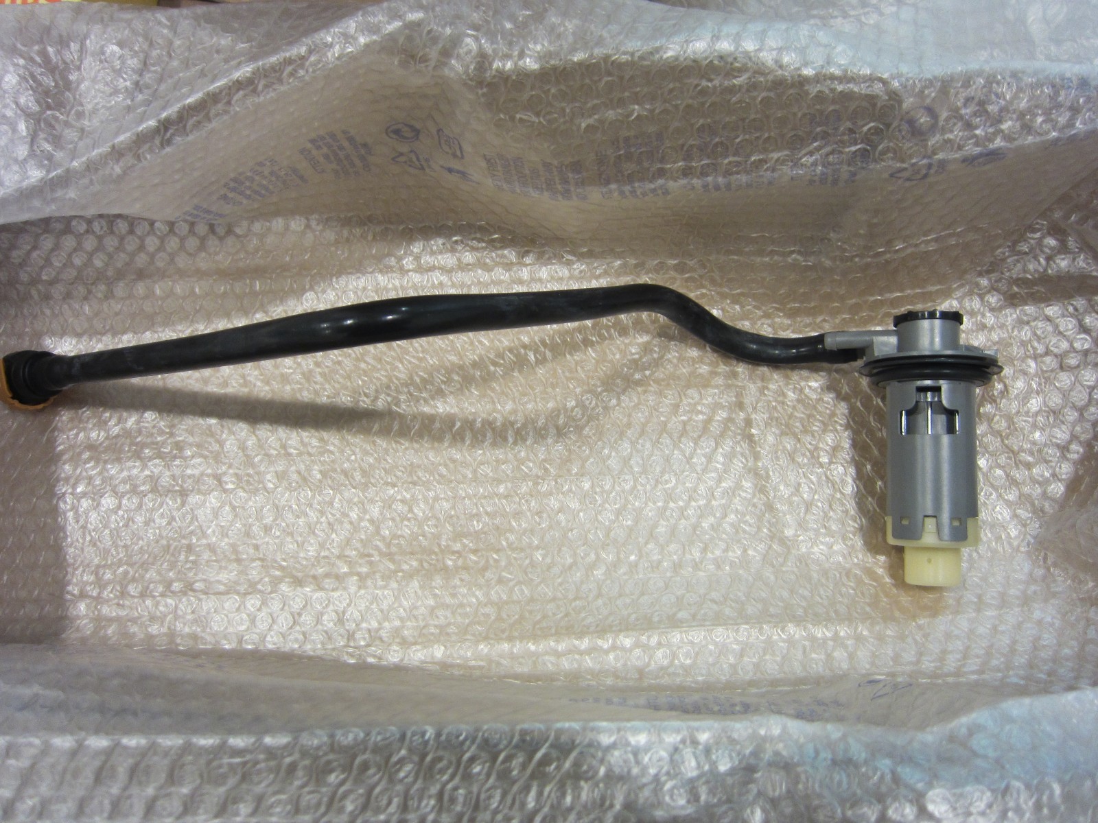 Ferrari F430 LH Valve With Pipe For Gas Tank Part# 243907
