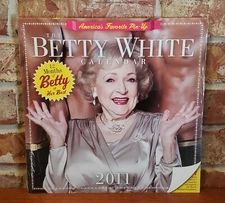 BETTY WHITE 2011 COLLECTORS WALL CALENDAR Workman Publishing NEW FACTORY SEALED