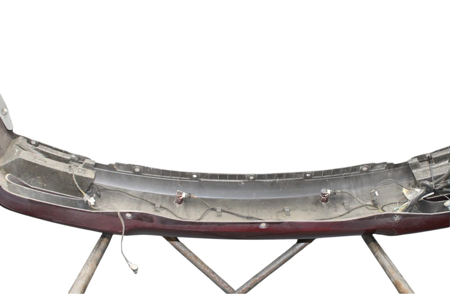 03-08 Maserati Quattroporte M139 Bumper Cover Red With Park Sensor 67072800 OEM