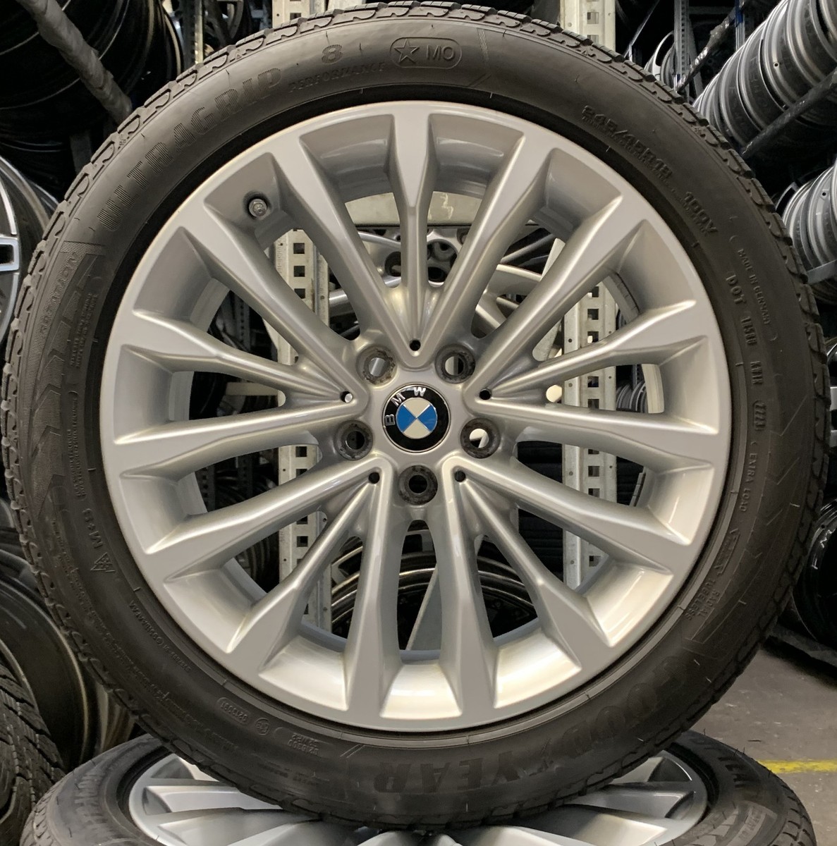 BMW G30型 245/45R18 VRX2 4本セット BMW 245/45/R18 VRX スタッドレス 未使用 1本 2018年製VRX2