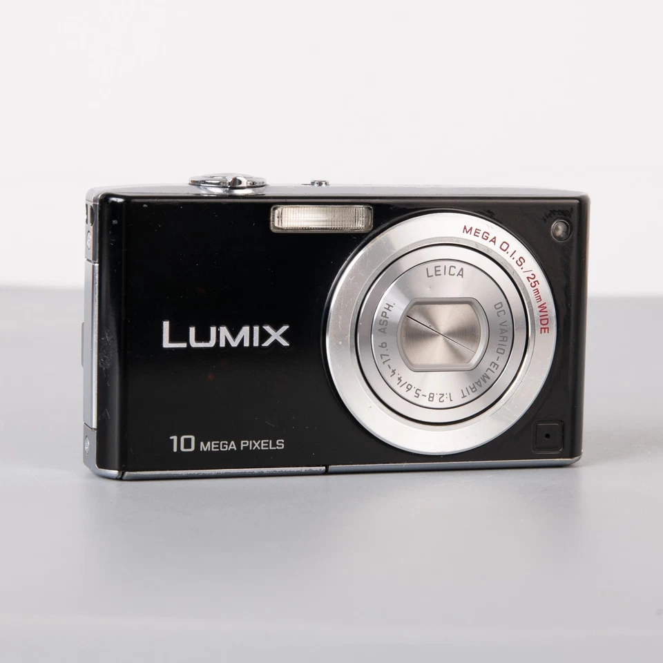 Panasonic Lumix DMC-FX35, photo 2 of 5