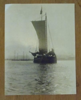 1900 Maritime San Francisco Bay - Hay Scow Under Sail in Bay - Antique Photo