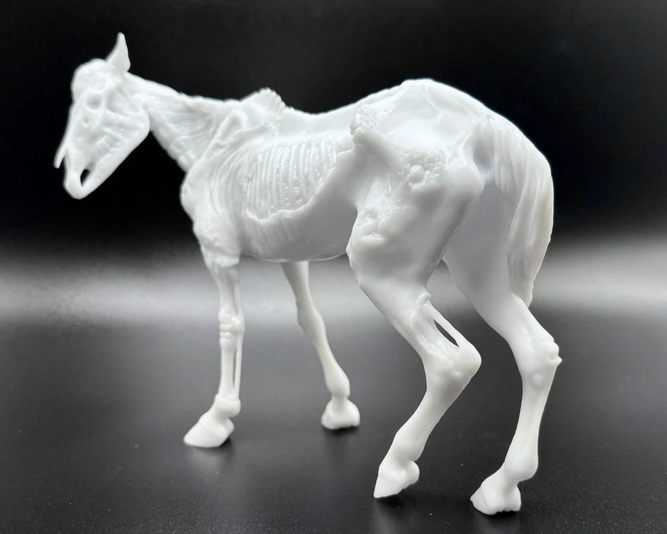 Semental zombi caballo modelo estilo Halloween Lazarus 2016 Foto 2 de 4