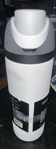 Owala FreeSip 24 oz bottiglia d'acqua in acciaio inox - elegante, bianco con coperchio nero - Foto 2 di 5
