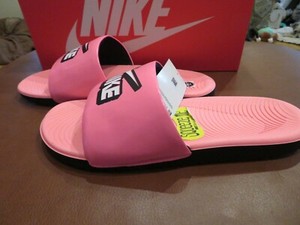 ladies pink nike sliders