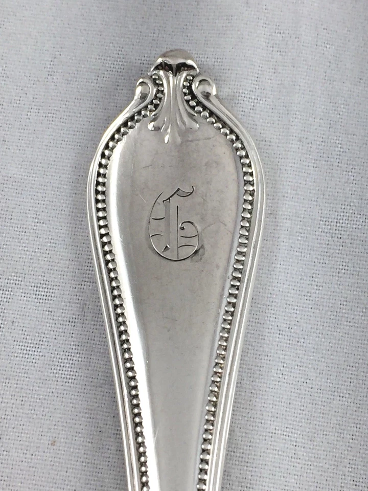 Old Newbury by Towle Sterling Mango Largo Perforado Oliva Cuchara-Mono G- 7 1/2" Foto 3 de 4