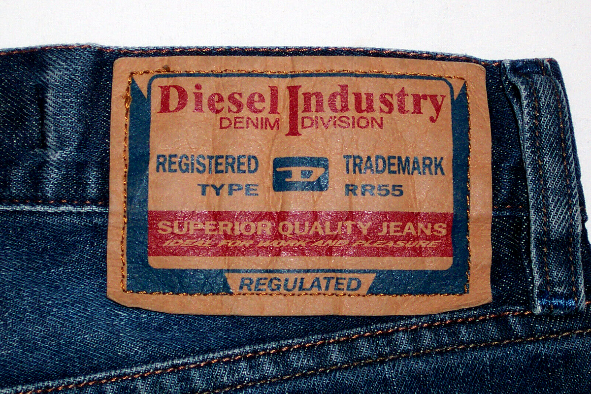 DIESEL INDUSTRY ~ MADE IN ITALY Selvedge Button Fly KRATT ~ Tag