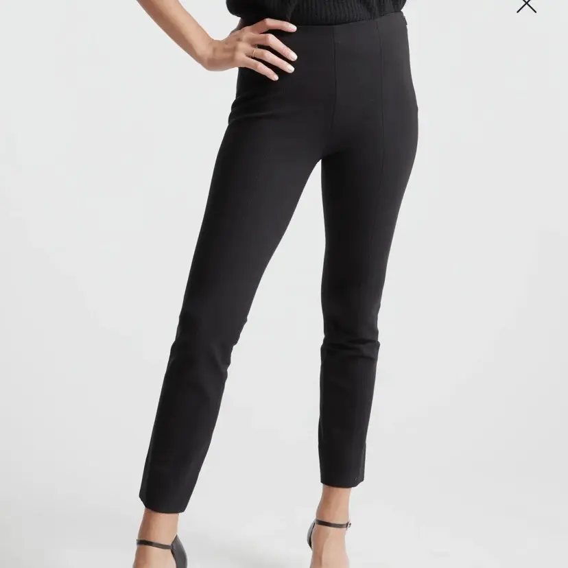 NEW Quince Pants Ultra-Stretch Ponte Pintuck Ankle Pant Black Size