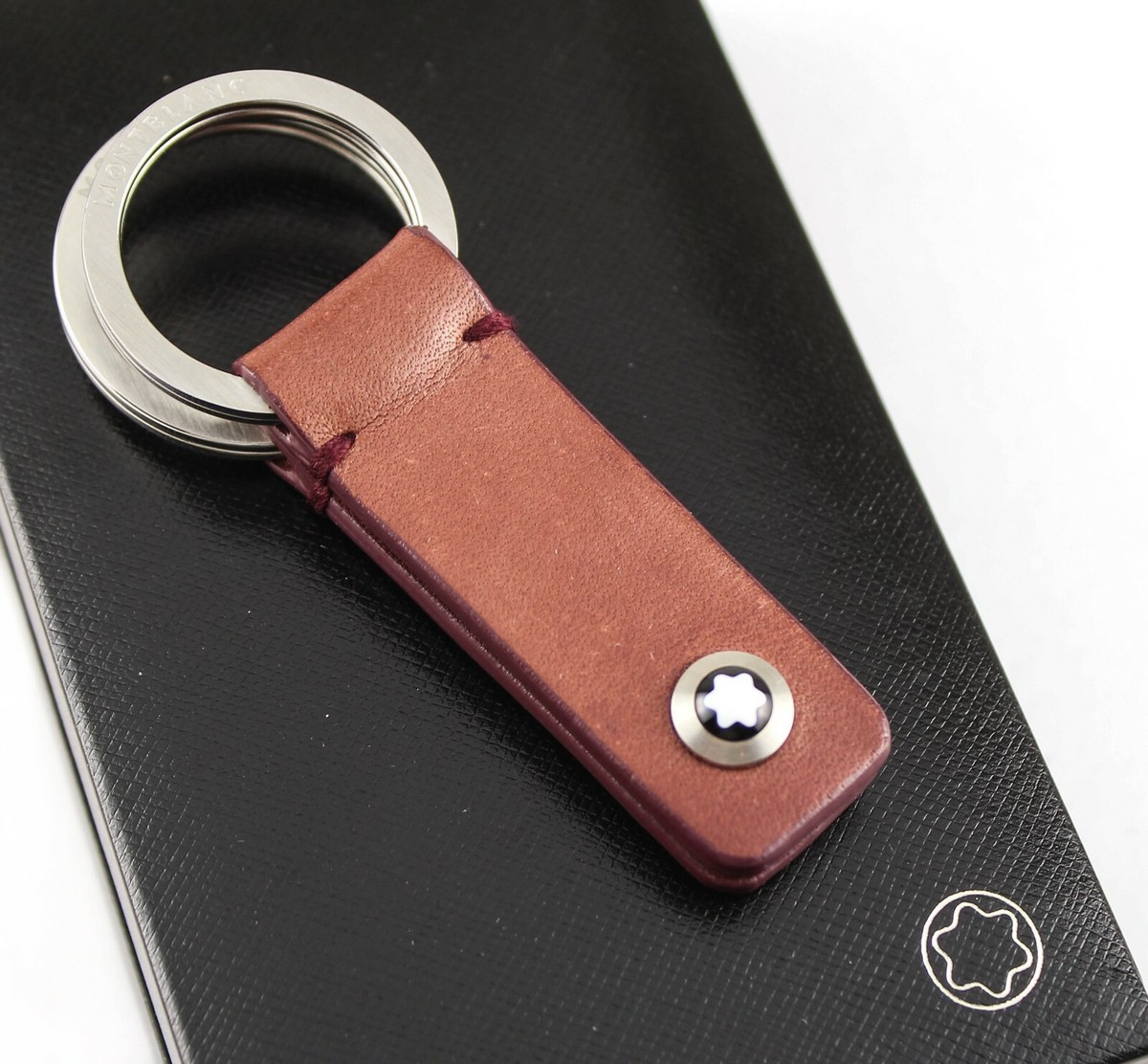 MONTBLANC / Key Ring【新品未使用】 Montblanc Natural Brown Key Fob 2-Split Key Ring - Display Model