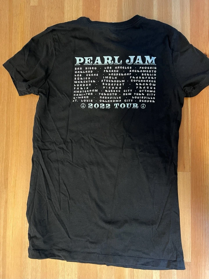 PEARL JAM 2022 Tour Black Peace Shirt ~ Woman Size L Authentic Concert Merch - Image 4 of 4