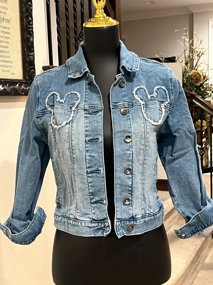 Chaqueta de mezclilla para mujer Disney Parks X Her Universe Mickey Mouse - talla XS Foto 3 de 4