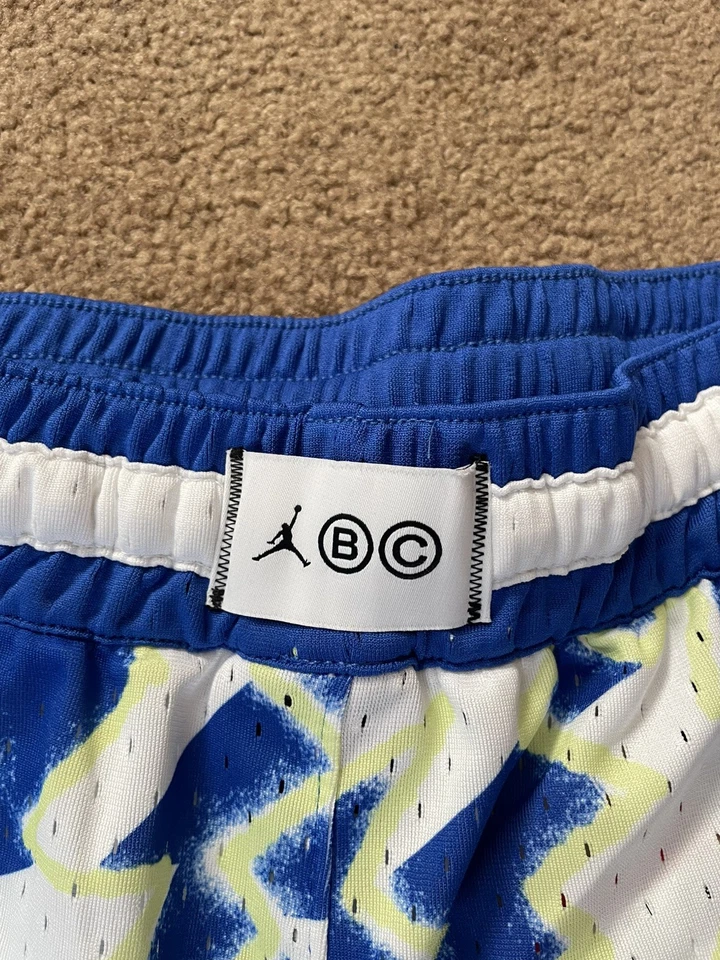 Pantalones Cortos Jordan Breakfast Club Diamante “Hyper Royal” (DQ7334-405) (Talla Grande para Hombre)  Foto 4 de 4