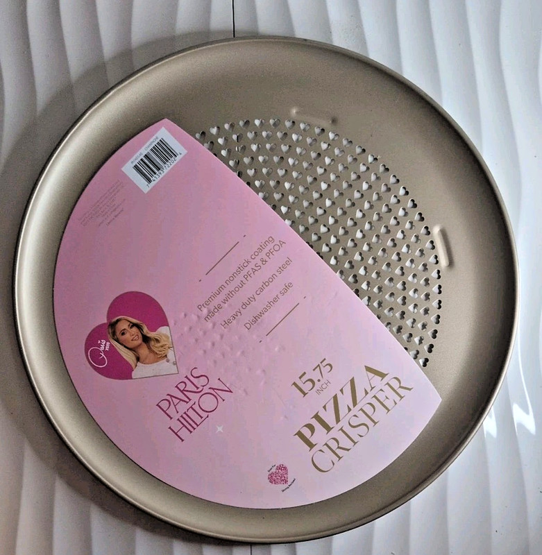 PARIS HILTON PIZZA CRISPER  HEAVY DUTY PARIS HILTON PINK PIZZA  CRISPER NEW