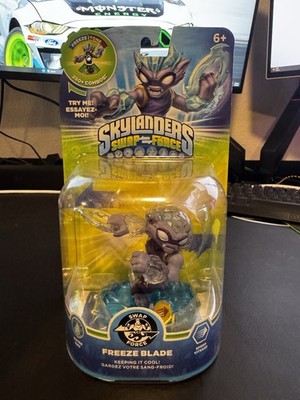 Skylanders Swap Force Freeze Blade Character Figure Activision