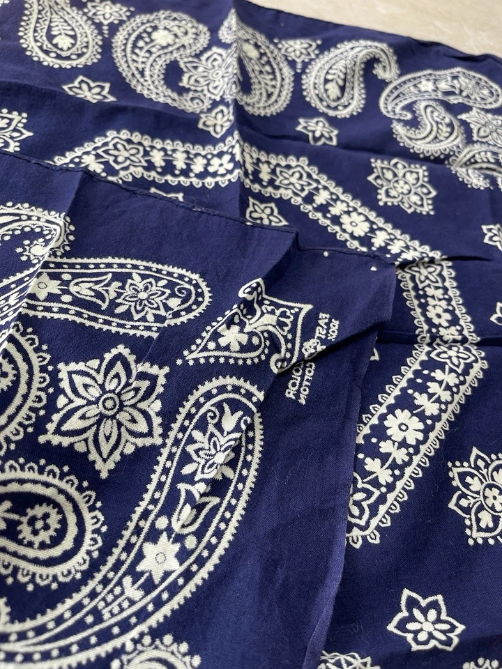 Bandana Elefante Baúl Paisley Vintage Años 40 Color Rápido Azul Hecho en EE. UU. Foto 4 de 4
