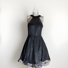 Mac Duggal Black Lace Halter Evening Cocktail  Party Dress Size 6 MSRP $298 NWT