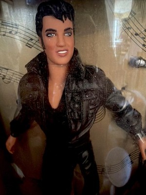 Vintage 1993-Hasbro  Commemorative Collection  THE KING  Elvis '68 Special 