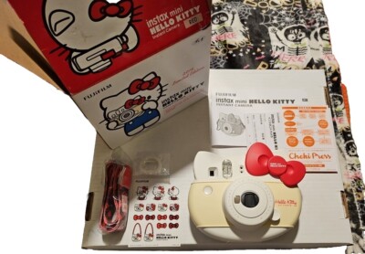 未使用FUJIFILM instax mini HELLO KITTYカメラ $_1.JPG?set_id=2
