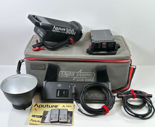 Aputure LS C300d 5500K COB Studio LED Video Light Kit