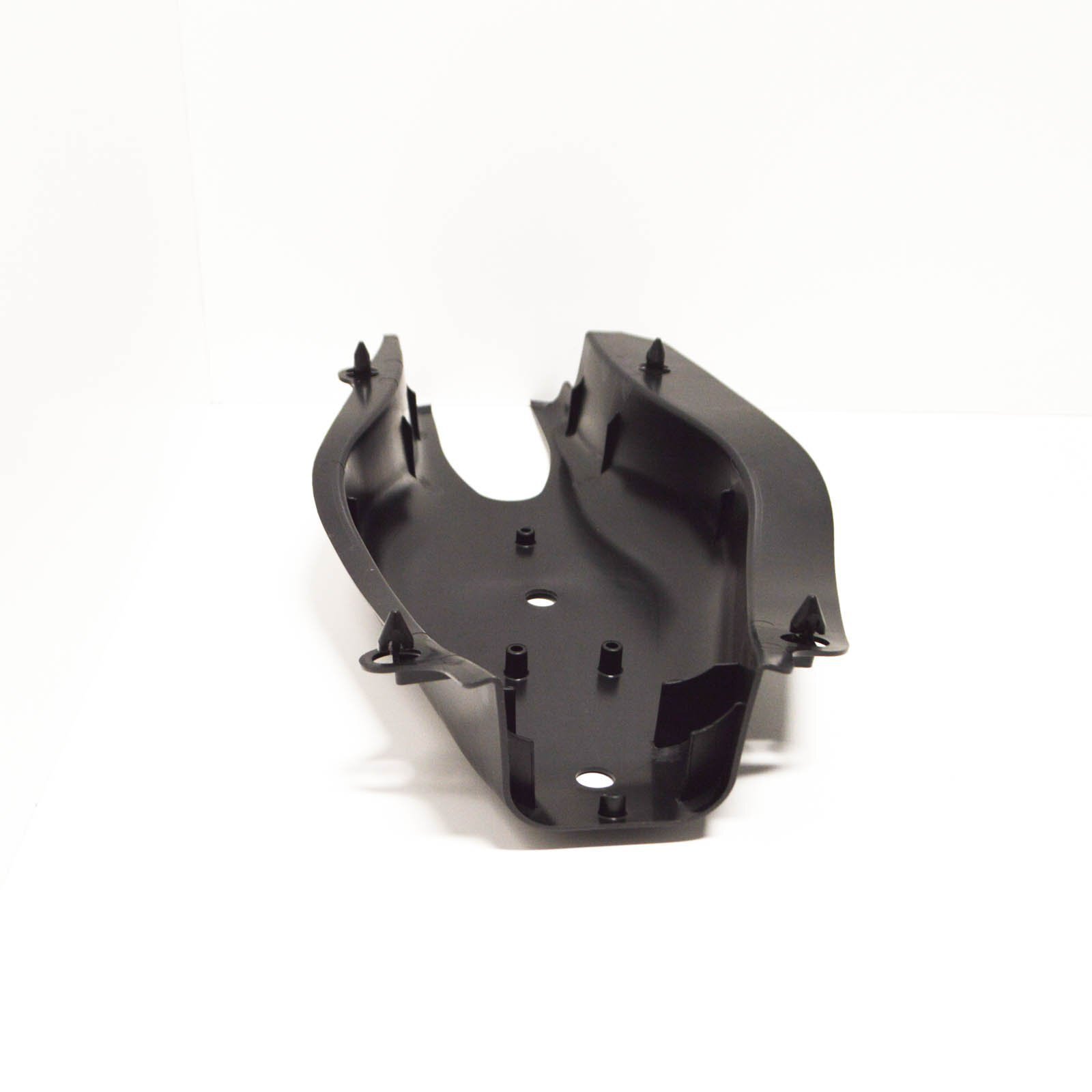 MERCEDES-BENZ E W212 Rear Right Spring Control Arm Cover 