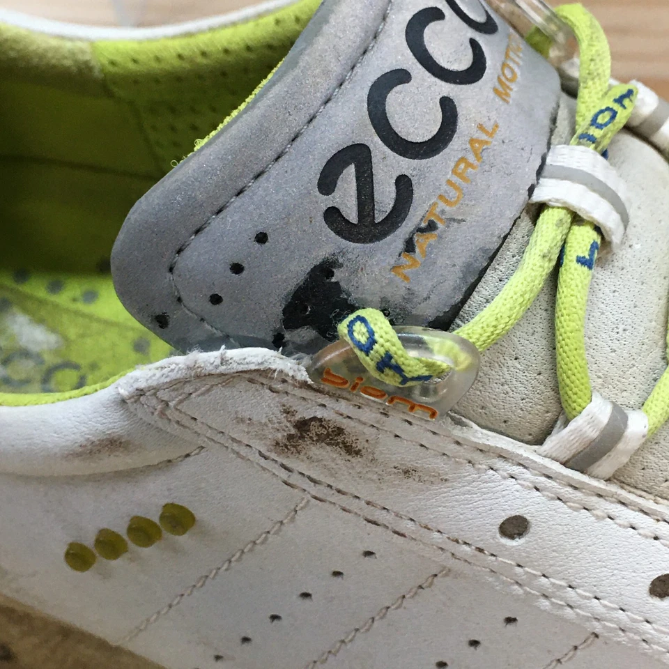 Ecco Shoes Womens 39 Biom Hybrid Yak Spikeless Golf Sneakers White Leather - Image 2 of 4