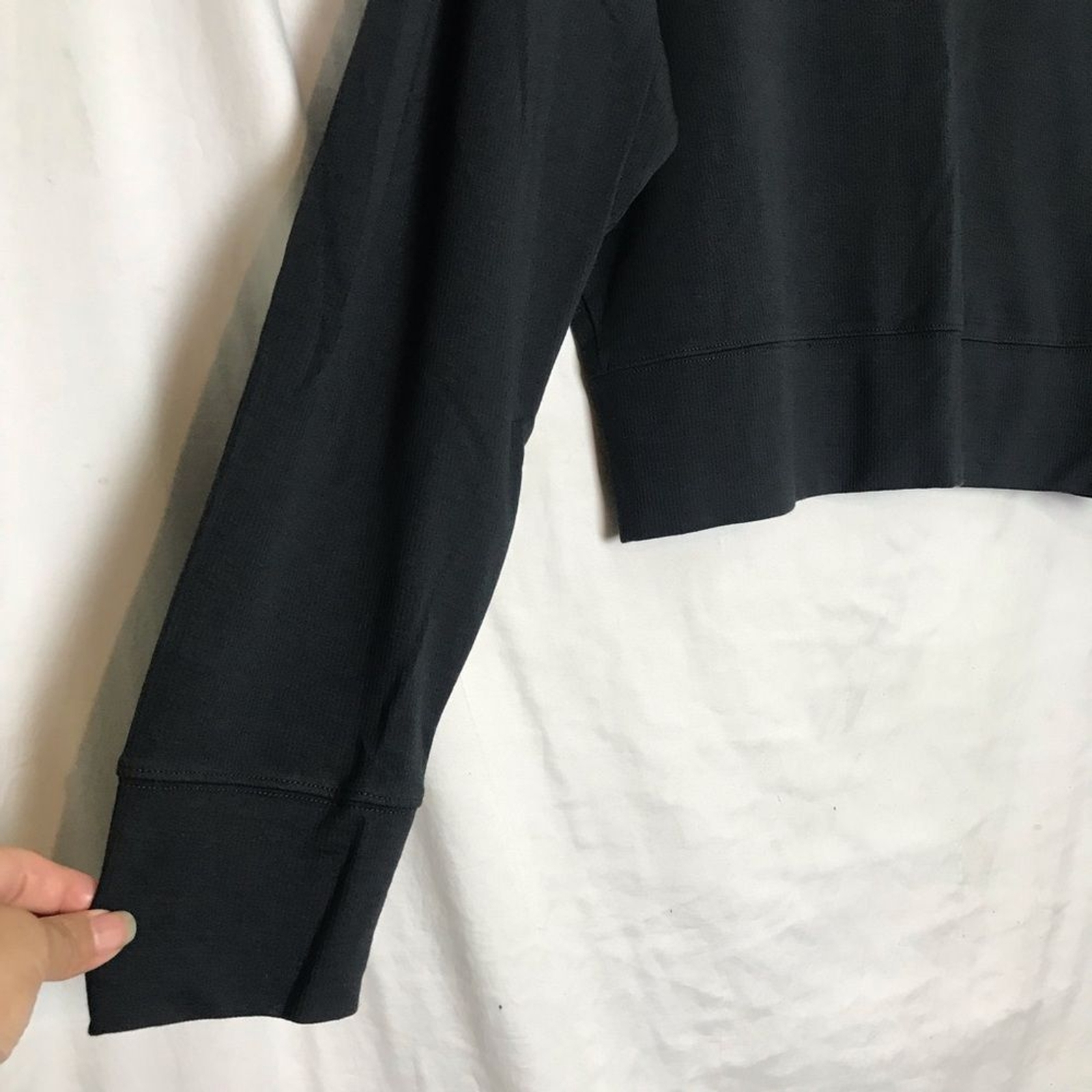 Fabletics Athletic Mock Neck Pullover Sweatshirt … - image 7