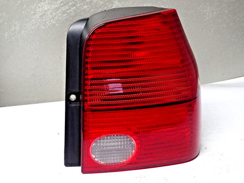 VW Lupo Rücklicht Rückleuchte Rechts  Beifahrerseite 6X0945112D Carello